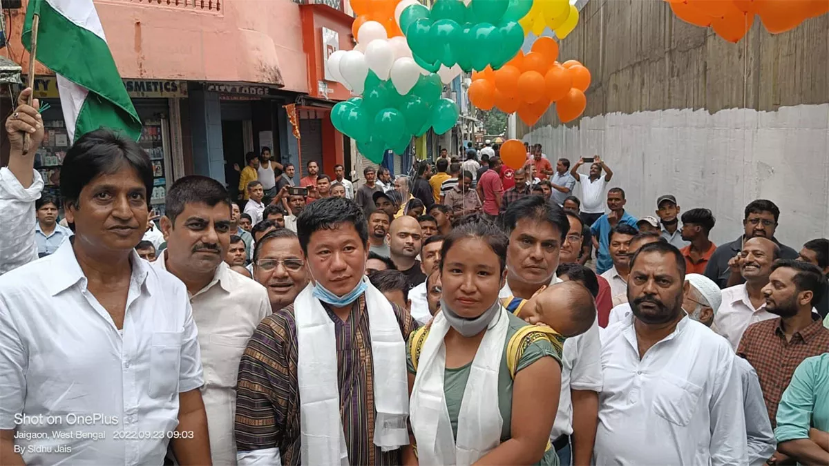 30 माह बाद खुला भूटान गेट, भूटान के प्रधानमंत्री ने बौद्धिक परंपरा व पूजा पाठ के साथ प्रवेश की घोषणा की