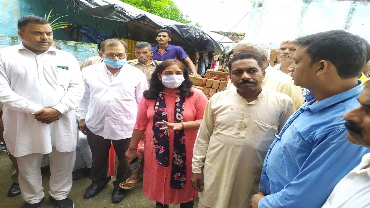 Dengue Death News: बरेली में डेंगू से प्रधान पति की माैत, दाैड़े अफसर, जानें हुरहुरी गांव का हाल