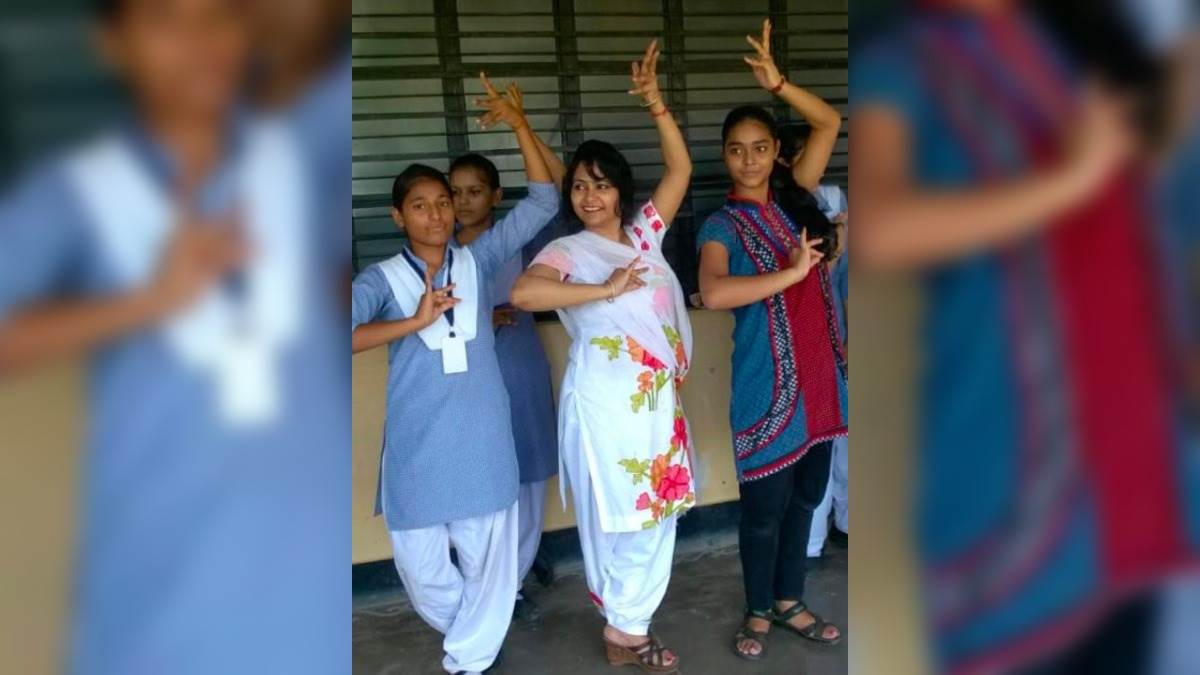 International Sign Language Day 2022 कानपुर में मूकबधिर बेटियां मचा रही धमाल।