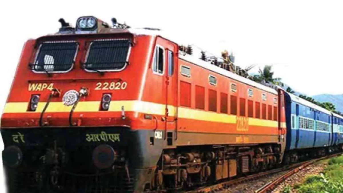 Navratri 2022: में मां विंध्यवासिनी का दर्शन होगा आसान, एक मिनट के लिए रुकेंगी 11 ट्रेनें, यहां पढ़ें रेलवे की तैयारी