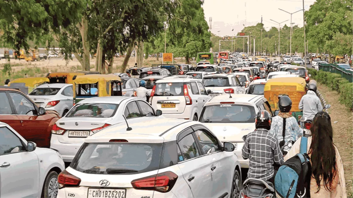 EV policy: चंडीगढ़ में ईंधन से चलने वाले वाहनों पर पाबंदी, पंचकूला-मोहाली में भी लागू हो ईवी पालिसी
