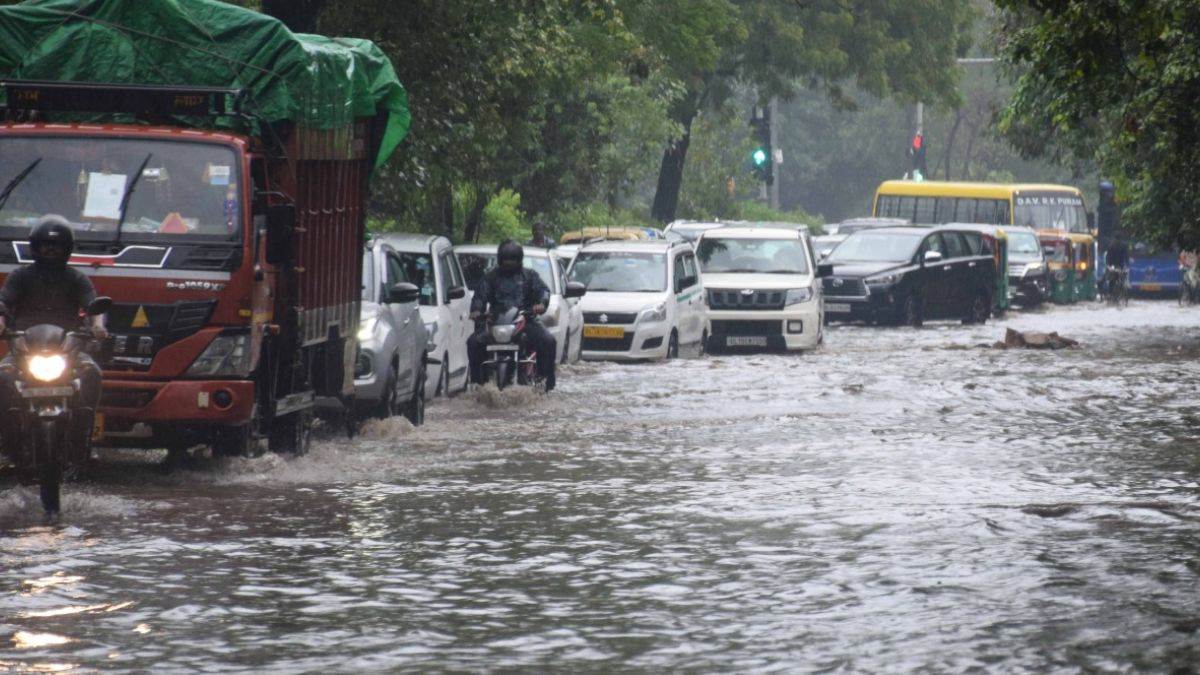 बारिश से दिल्ली-एनसीआर में जलभराव की समस्या। फाइल फोटो