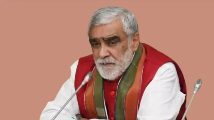Nitish Kumar जिन्हें जेल भिजवाया उनकी गोद में बैठकर बिहार को जंगलराज में धकेल दिया: चौबे।