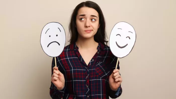 Period mood swings: पीरियड्स में होने वाले मूड स्विंग्स को ऐसे करें मैनेज
