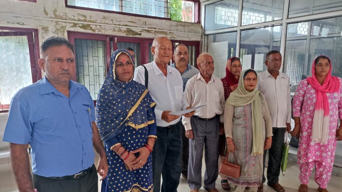 himachal news gram panchayat expressed anger after receiving notice from revenue department