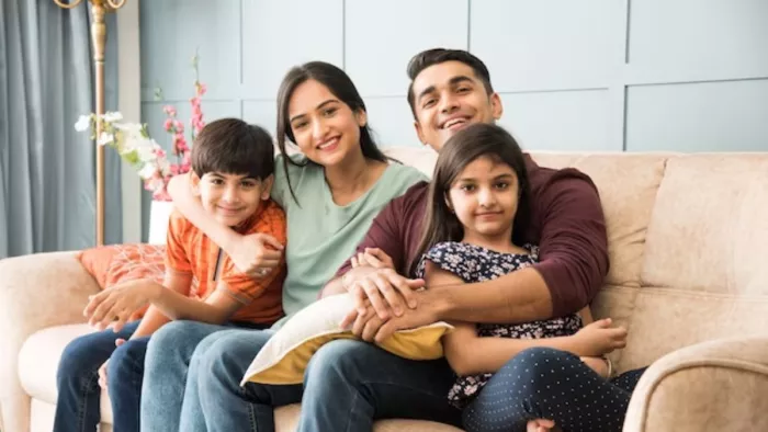 Parenting Tips: इस तरह करें बच्चों की परवरिश