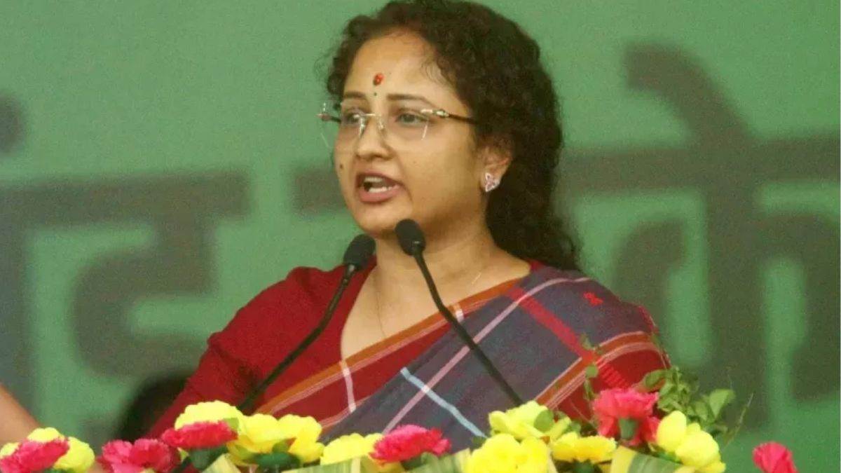 kalpana soren challenge bjp in mainiya samman yatra bjps dirty politics delaying maiya samman yojana
