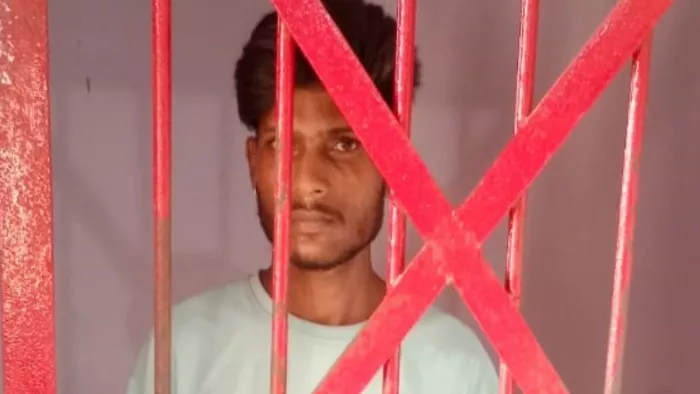 पुलिस की गिरफ्त में फोरलेन पर लूट करने वाला आरोपी। जागरण