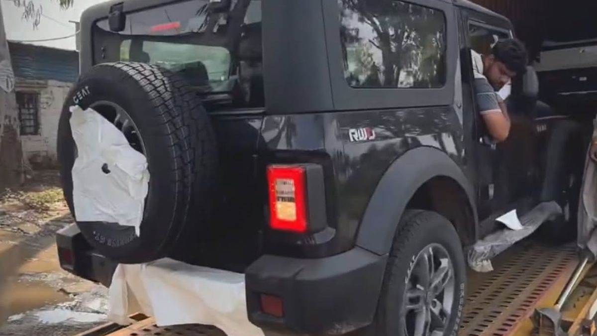 2025 mahindra thar 3 door spotted before launch with new features and updates