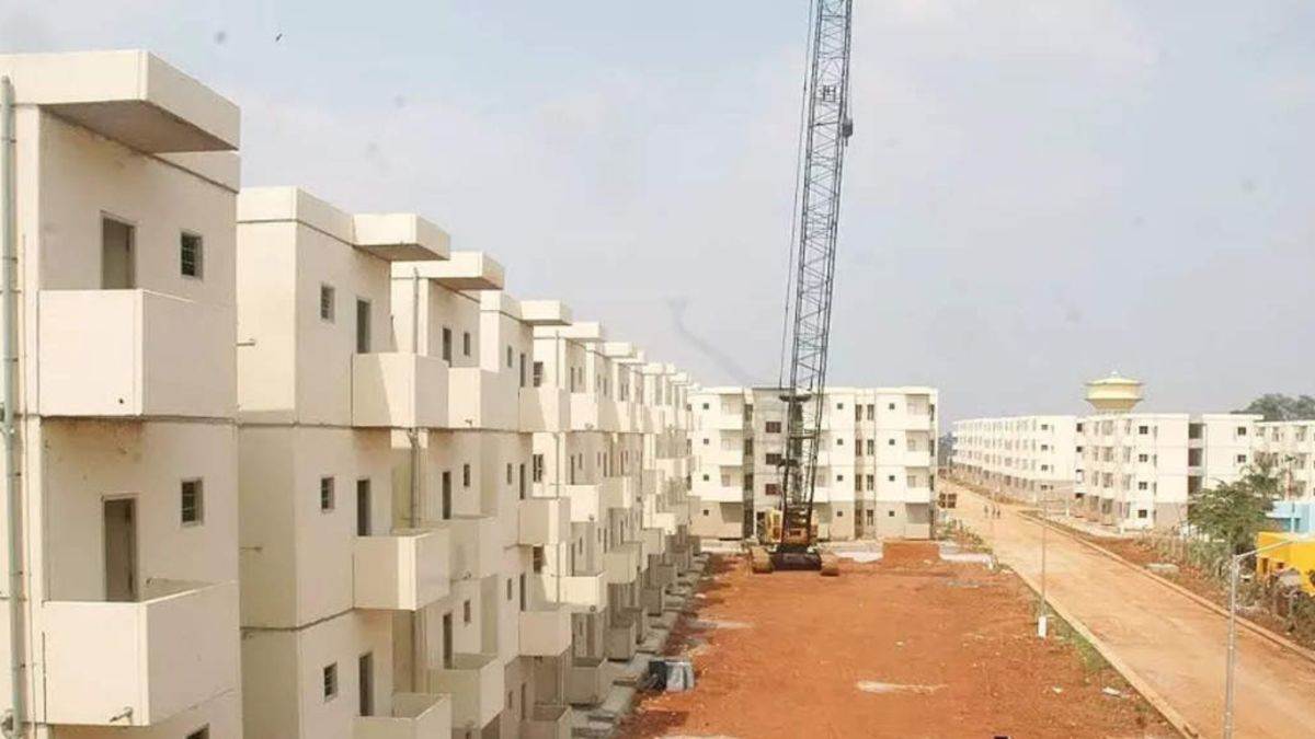 https://www.jagranimages.com/images/newimg/23092025/23_09_2025-apartment_1_24056773.jpg