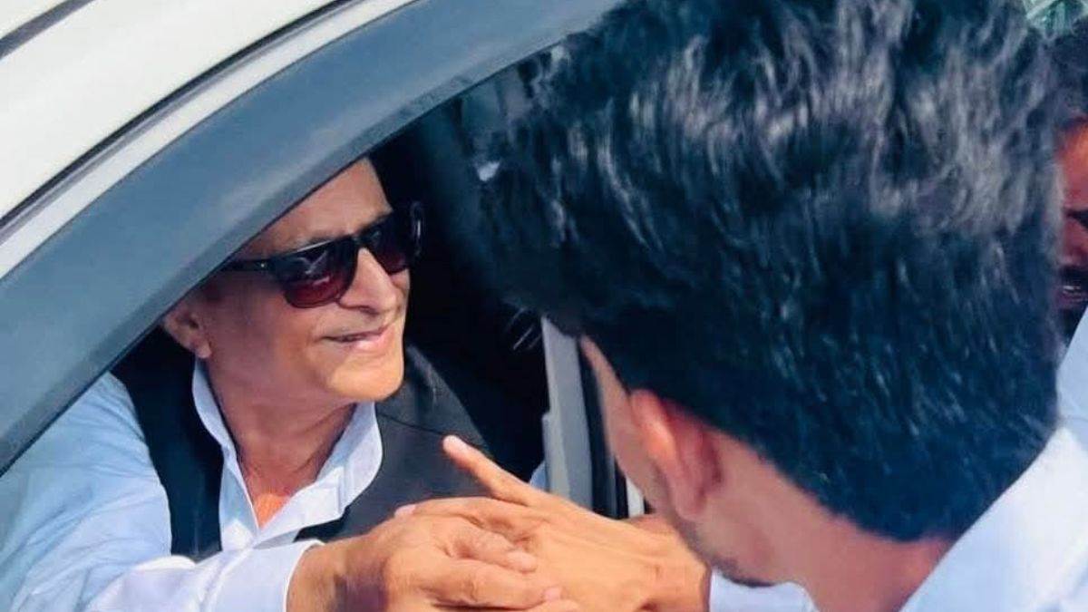 https://www.jagranimages.com/images/newimg/23092025/23_09_2025-azam_khan__4_24057681.jpg