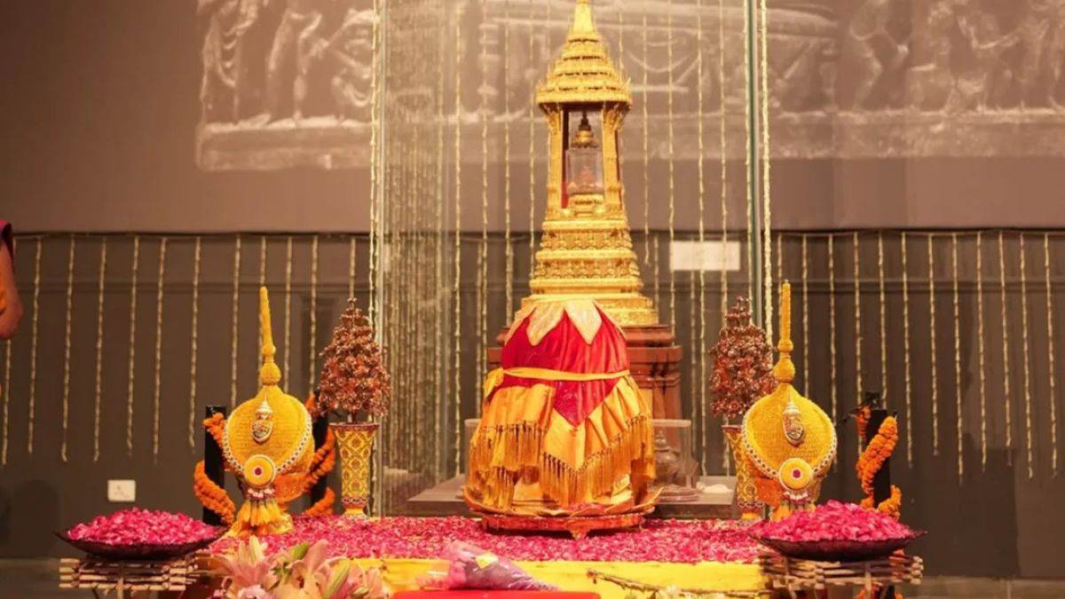 https://www.jagranimages.com/images/newimg/23092025/23_09_2025-buddha_relics_24056746.jpg