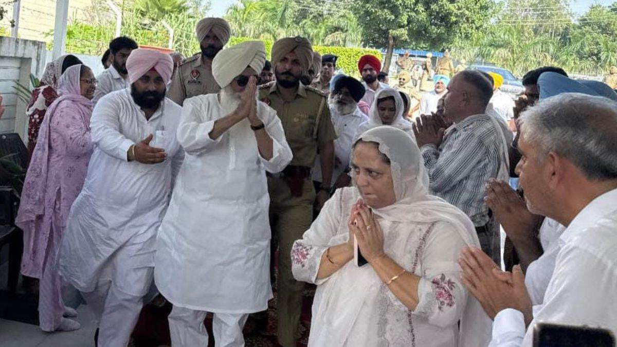 https://www.jagranimages.com/images/newimg/23092025/23_09_2025-dera_24057547.jpg