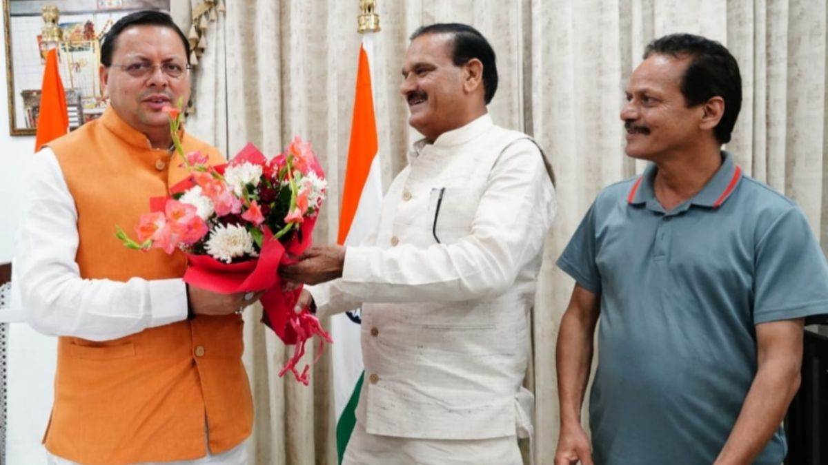 https://www.jagranimages.com/images/newimg/23092025/23_09_2025-dhami_vikram_singh_yogi_24057717.jpg