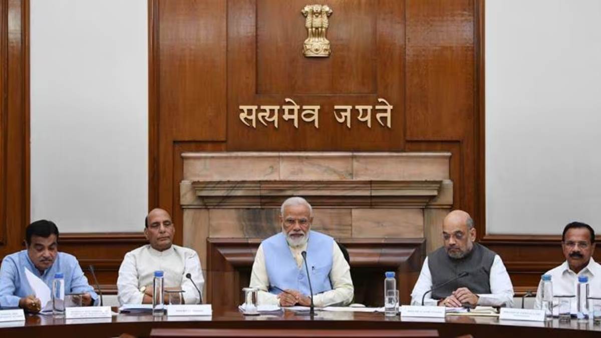 https://www.jagranimages.com/images/newimg/23092025/23_09_2025-modi_1_24057500.jpg