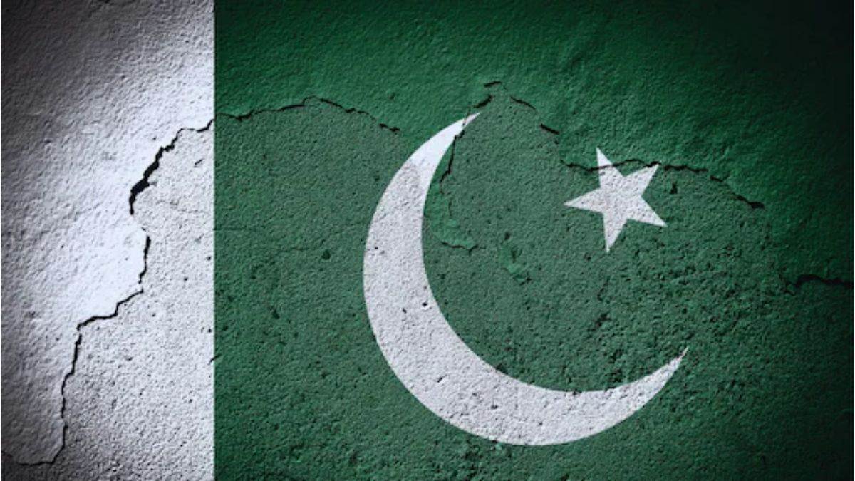 https://www.jagranimages.com/images/newimg/23092025/23_09_2025-pakistan_flag_24056744.jpg