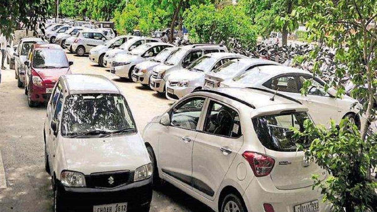 https://www.jagranimages.com/images/newimg/23092025/23_09_2025-parking1_24057538.jpg