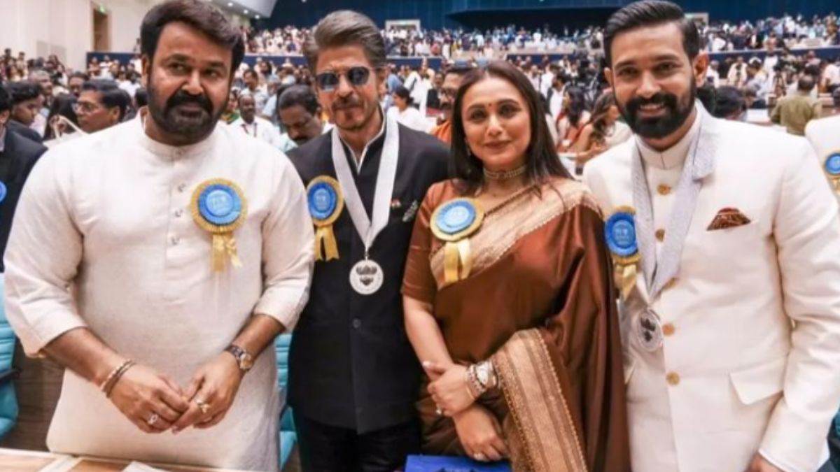 https://www.jagranimages.com/images/newimg/23092025/23_09_2025-shah_rukh_mohanlal_1_24057702_02830735.jpg