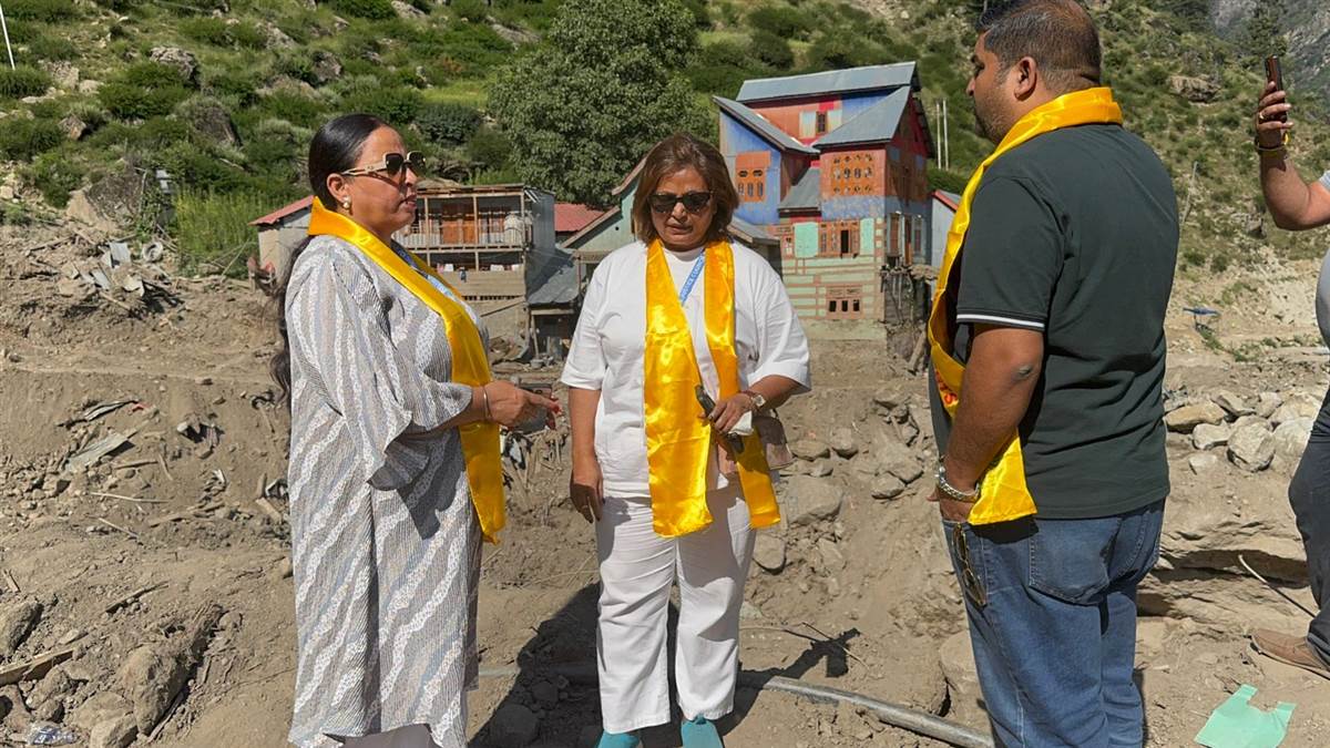 https://www.jagranimages.com/images/newimg/23092025/23_09_2025-shahzadi_gill_kishtwar_24057384.jpg