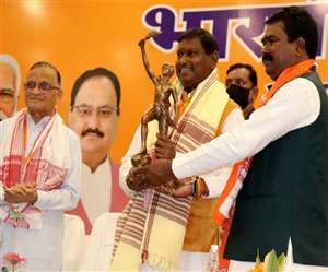 BJP ST Morcha Meeting, Jharkhand News कार्यसमिति ने प्रधानमंत्री मोदी और पार्टी के राष्ट्रीय अध्यक्ष जेपी नड्डा का आभार जताया।