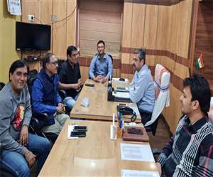 Jharkhand News चैंबर ने कहा कि ज्रेडा की निविदा में अव्यवहारिक शर्त से छोटे उद्यमी काम से बाहर होंगे।