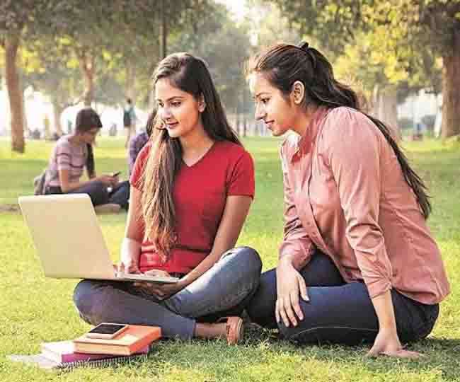 xlri iim tapmi b school summer internships hint at better final placements ahead