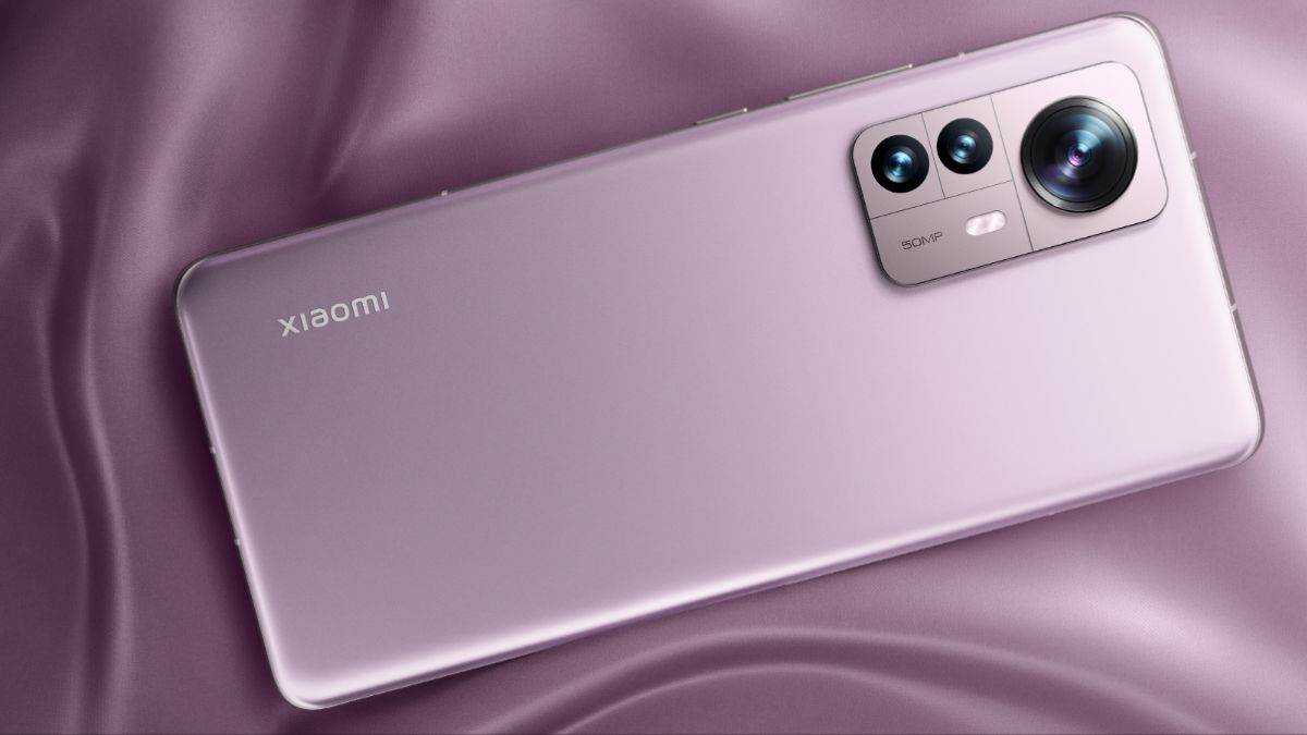 https://www.jagranimages.com/images/newimg/23102023/23_10_2023-_xiaomi_12_pro_5g_price_23563146.jpg