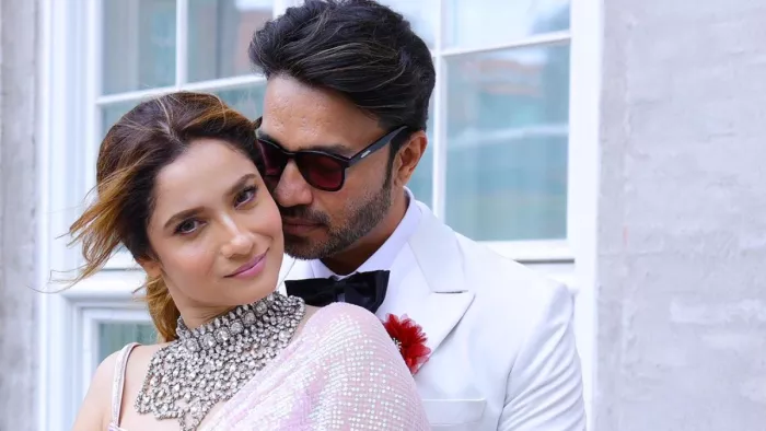 अंकिता लोखंडे- विक्की जैन ने बिग बॉस 17 में किया लिपलॉक, (Instagram Image)