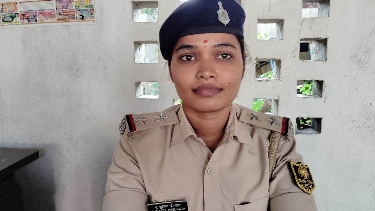 durga puja 2023 si sunita premnath tremendous example of women power giving justice to women through help desk