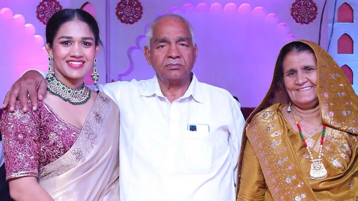 https://www.jagranimages.com/images/newimg/23102024/23_10_2024-babita_23820477.jpg