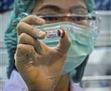 सरकार आपात स्थिति में कोरोना वैक्सीन के इस्तेमाल के तौर-तरीकों पर विचार कर रही है।