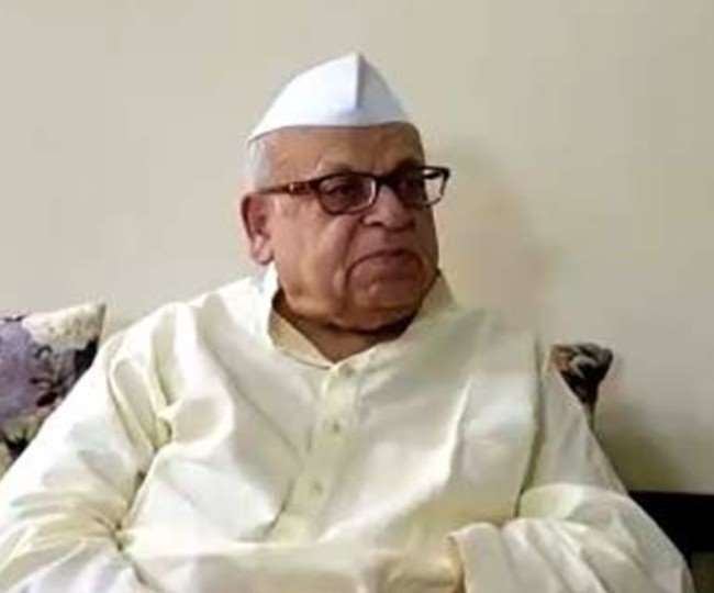 https://www.jagranimages.com/images/newimg/23112021/23_11_2021-congress_leader_aziz_qureshi_22231663.jpg