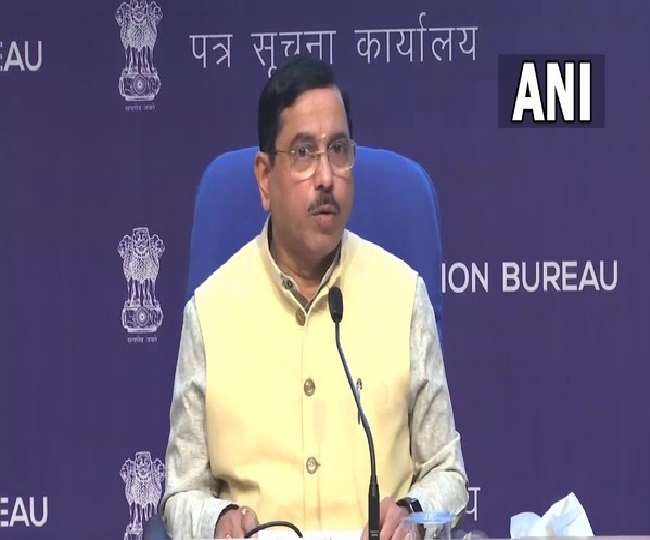 तीनों कृषि कानूनों की वापसी पर आगामी संसद सत्र में चर्चा को लेकर तारीख हुई तय!