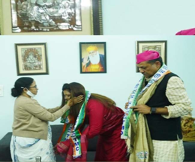 ममता बनर्जी की मौजूदगी में तृणमूल कांग्रेस में शामिल हुए जेडीयू के पूर्व नेता पवन वर्मा ।