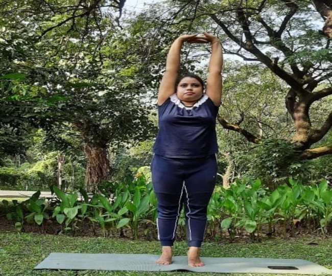 tadasana yoga for strengthen the mind and body yoga expert ruma sharma tips