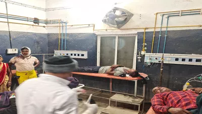 Nawada: 15 कट्ठा जमीन के लिए चाचा भतीजे में जमकर चली लाठी व टांगी, 7 लोग घायल, 3 की हालत नाजुक - Nawada: For 15 katha of land, uncle and nephew fiercely