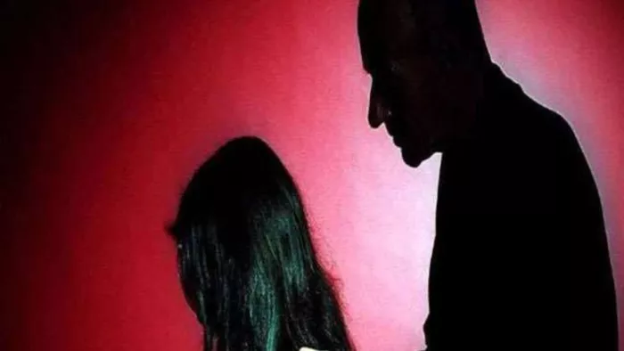 सिपाही पर छत्तीसगढ़ की महिला डांसर ने लगाया गंभीर आरो। सांकेतिक तस्वीर