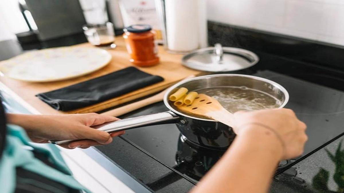 What is an induction stove? How the incredibly efficient appliance works