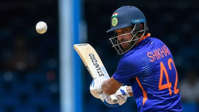 किसी मैच के दौरान शिखर धवन। फाइल फोटो
