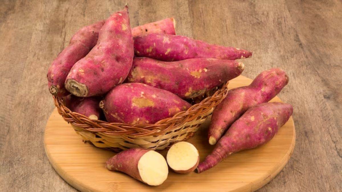 https://www.jagranimages.com/images/newimg/23112023/23_11_2023-sweet_potatoes_1_23587733.jpg