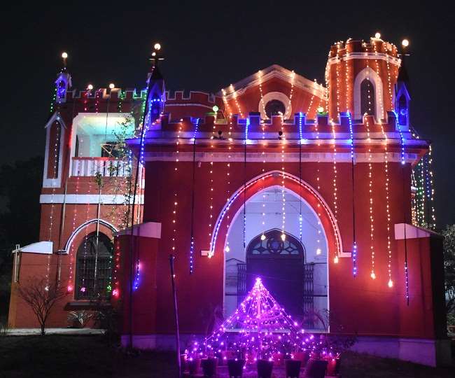 https://www.jagranimages.com/images/newimg/23122020/23_12_2020-muzaffarpur_christmas_2020_1_21195688_13193462.jpg