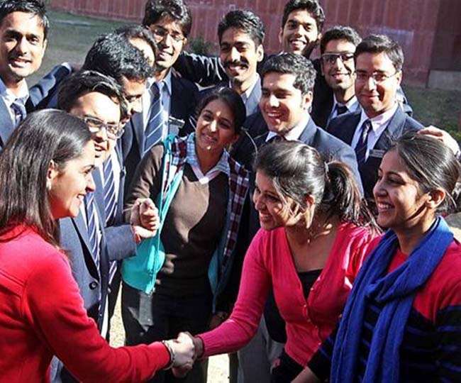 iit placement 2021 offer of 2 5 crore salary in iit kharagpur also broke the record of placement