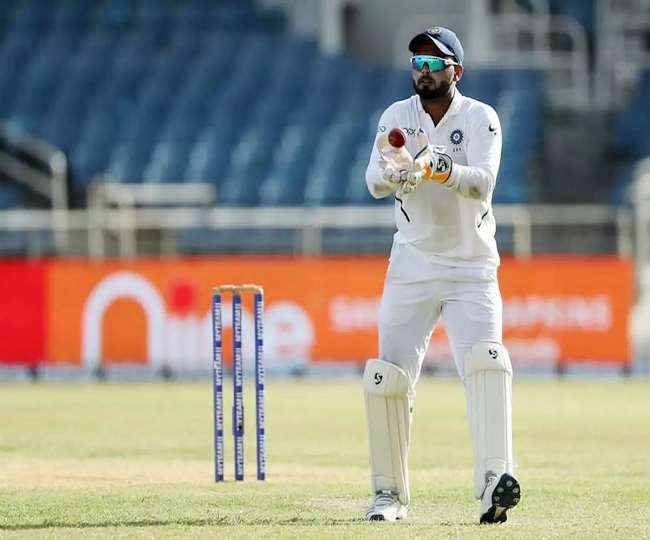 भारतीय क्रिकेट टीम के विकेटकीपर रिषभ पंत (एपी फोटो)
