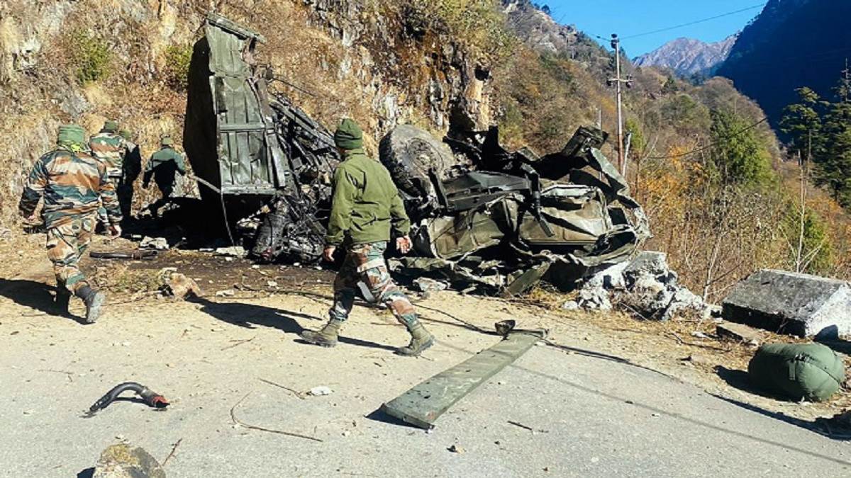 https://www.jagranimages.com/images/newimg/23122022/23_12_2022-sikkim_accident_news_23268684_172913642.jpg