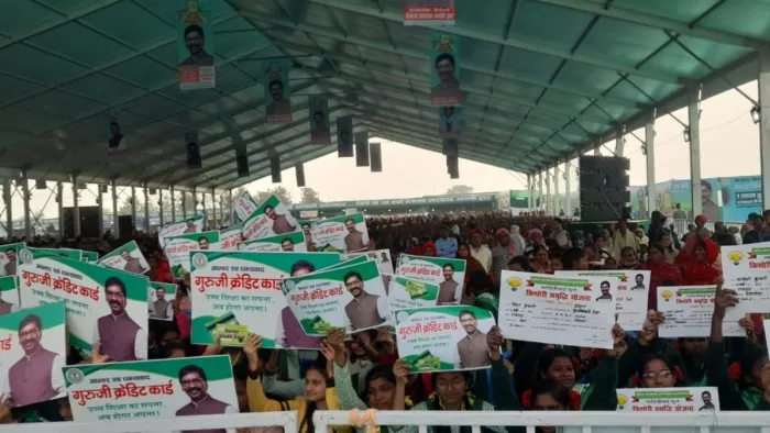 झारखंड के हर गांव में चलेंगी बसें, ये लोग कर सकेंगे मुफ्त में सफर