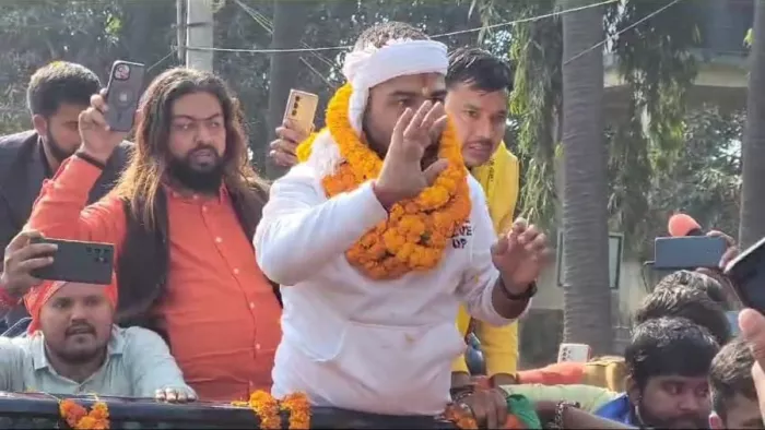 Bihar News: Youtuber मनीष कश्यप रिहा, पटना की बेउर जेल से 9 माह बाद आए बाहर; समर्थकों में उत्साह