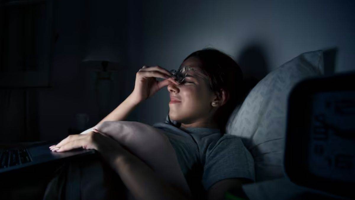 https://www.jagranimages.com/images/newimg/23122023/23_12_2023-sleep_deprivation_23611707.jpg