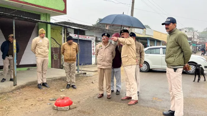 वकील ने की पंचायत प्रधान के पति-पुत्र की हत्या (प्रतीकात्मक तस्वीर)