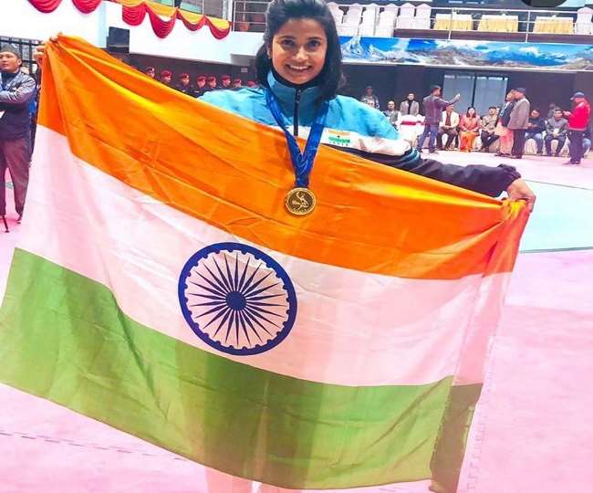 National Girl Child Day : नैनीताल की लतिका ने ताइक्वांडो में हासिल की अनूठी उपलब्धियां, अंतरराष्ट्रीय स्पर्धाओं में जीते चार स्वर्ण पदक - Latika Bhandari ...