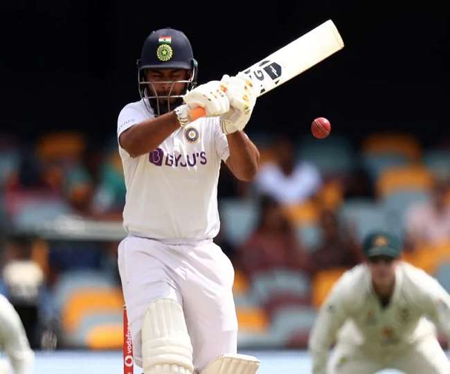 भारतीय क्रिकेट टीम के विकेटकीपर-बल्लेबाज रिषभ पंत (एपी फोटो)